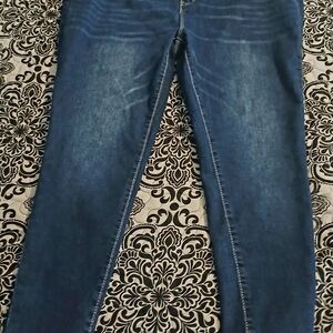 Classic Women's Dark Blue Stretch Jeans